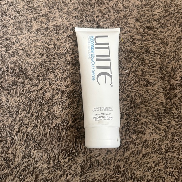 UNITE Professional Salon Seven Seconds Blow Dry Cream - 7 fl oz - Picture 1 of 1